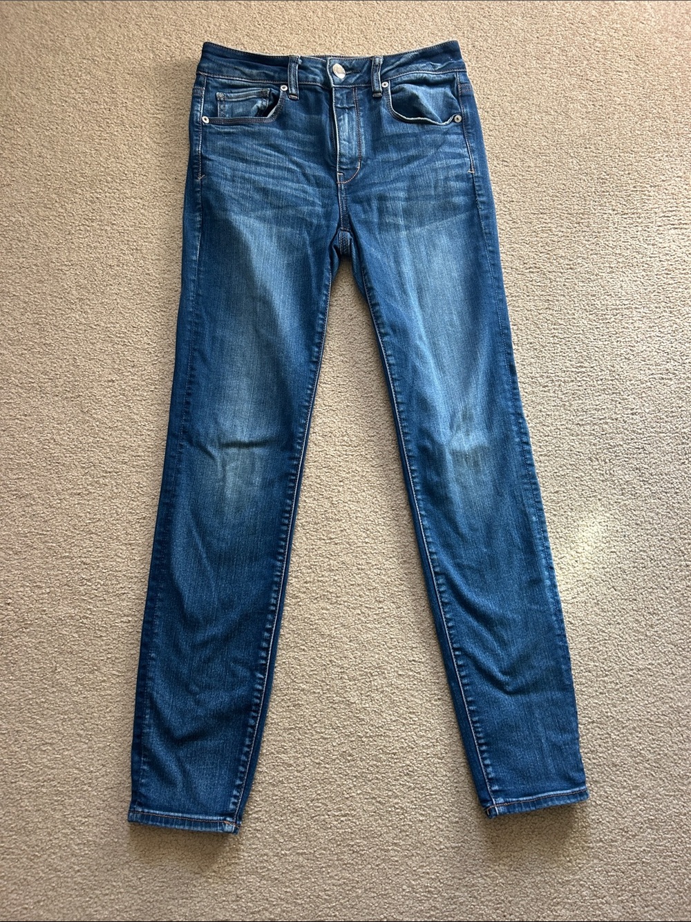 American Eagle super stretch, high-rise skinny jeans
